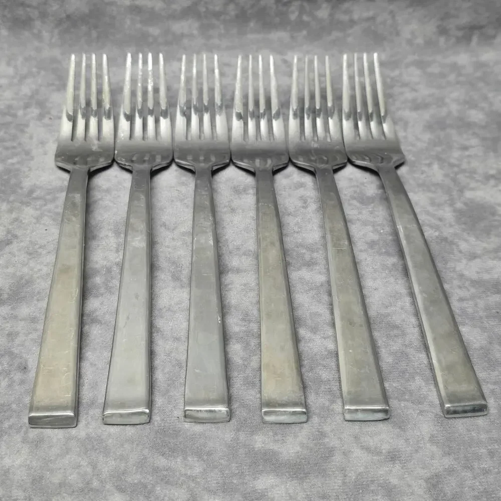 Dansk 18/10 Meridian Stainless Dinner Forks Glossy Flat Tip Flatware Silverware